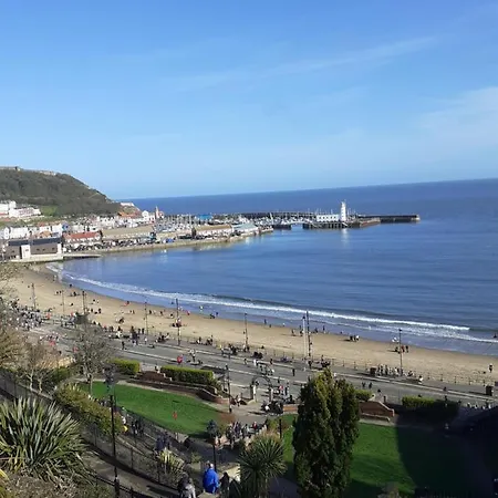 Bed and Breakfast The Beaches Σκάρμπορο