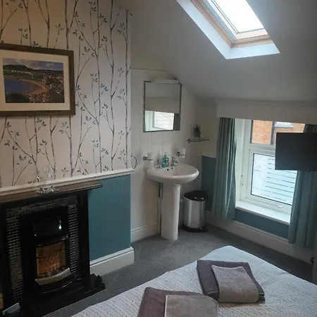 Oda ve Kahvaltı The Beaches Scarborough