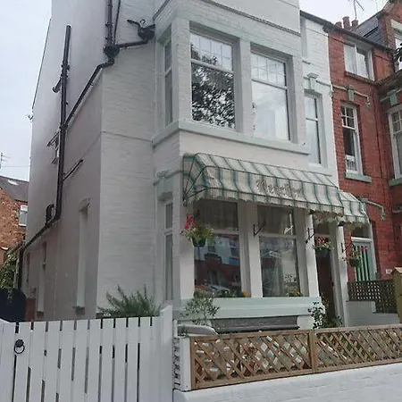 Bed & Breakfast The Beaches 3*