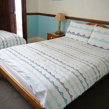 The Beaches Guest 3*
