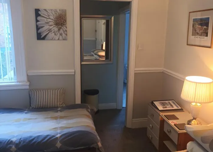 Bed & Breakfast The Beaches 3*