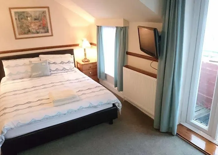 The Beaches Bed & Breakfast